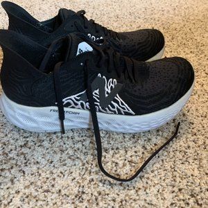 New Balance Fresh Foam 1080 Size 7 (women's)